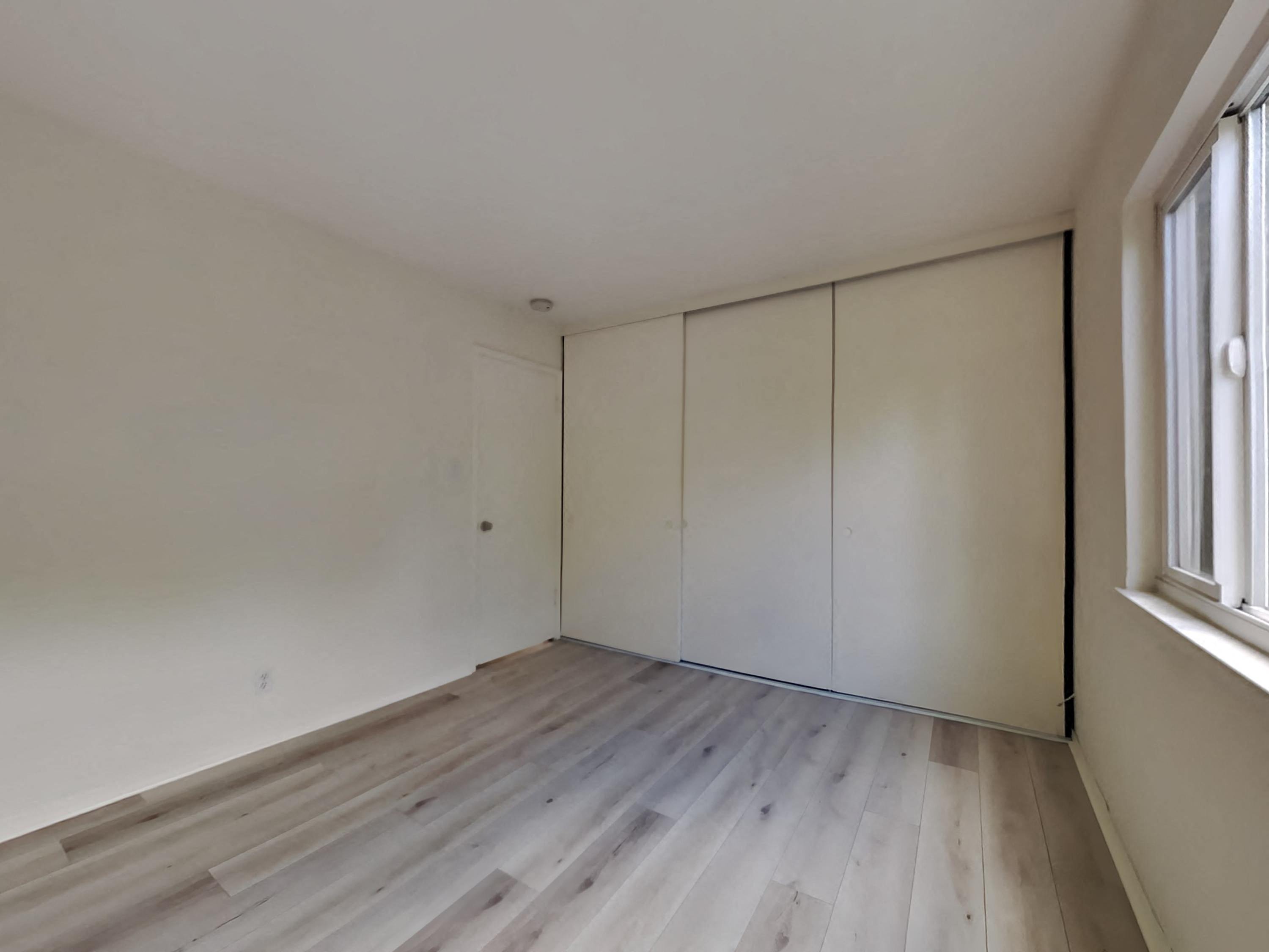 791 Kingston Apartments photo 4